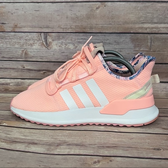 ADIDAS Original U-Path Sneakers ~ Peach ~ Size Women's 7 - Picture 2 of 10